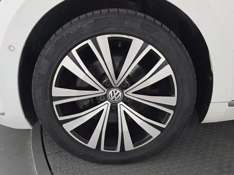 VW Arteon, снимка 10 - Автомобили и джипове - 56688143