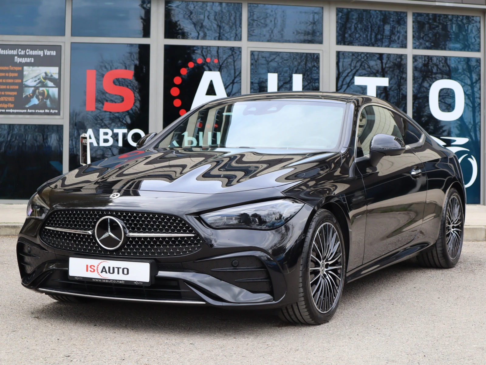 Mercedes-Benz CLE 300/4Matic/AMG Advance plus/Digital Light/Panorama, снимка 1