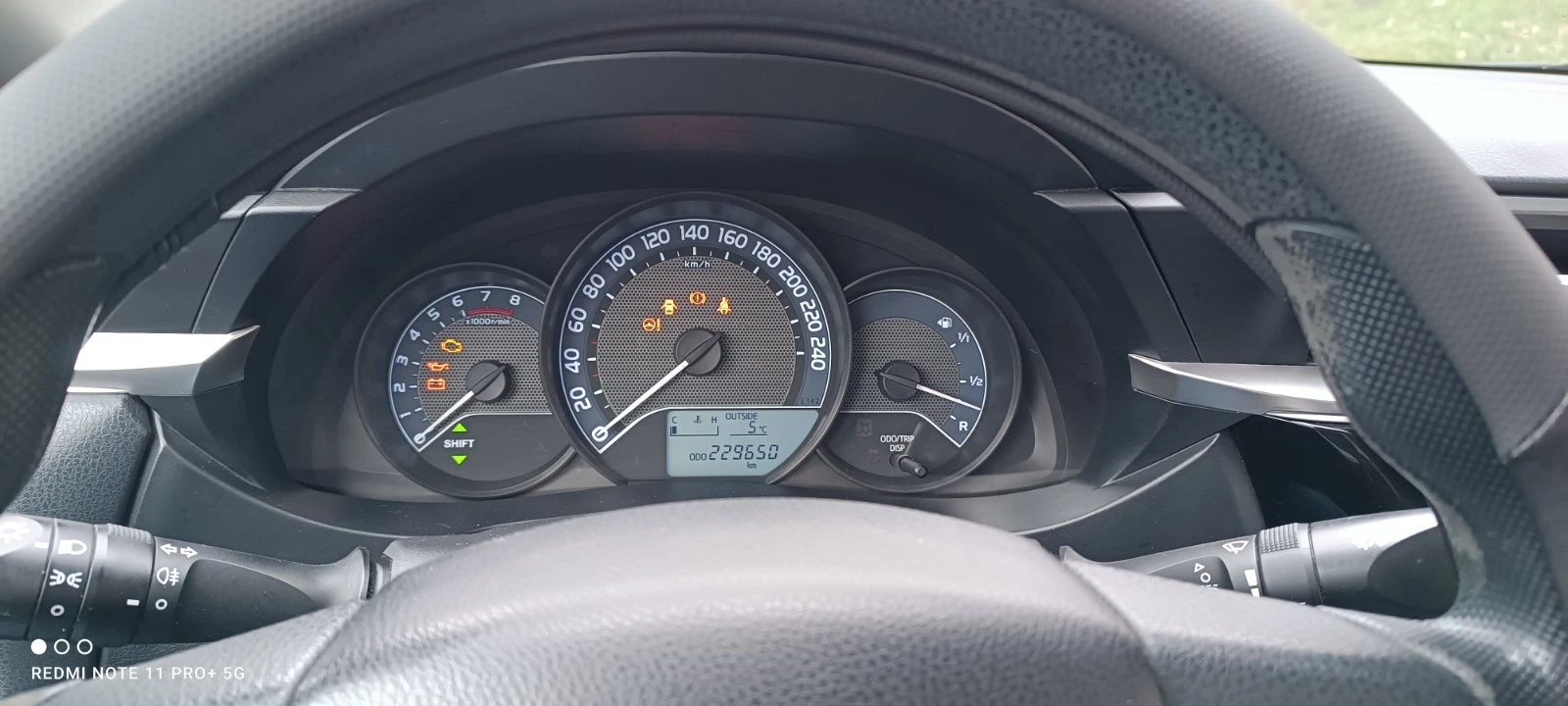 Toyota Corolla  - изображение 3