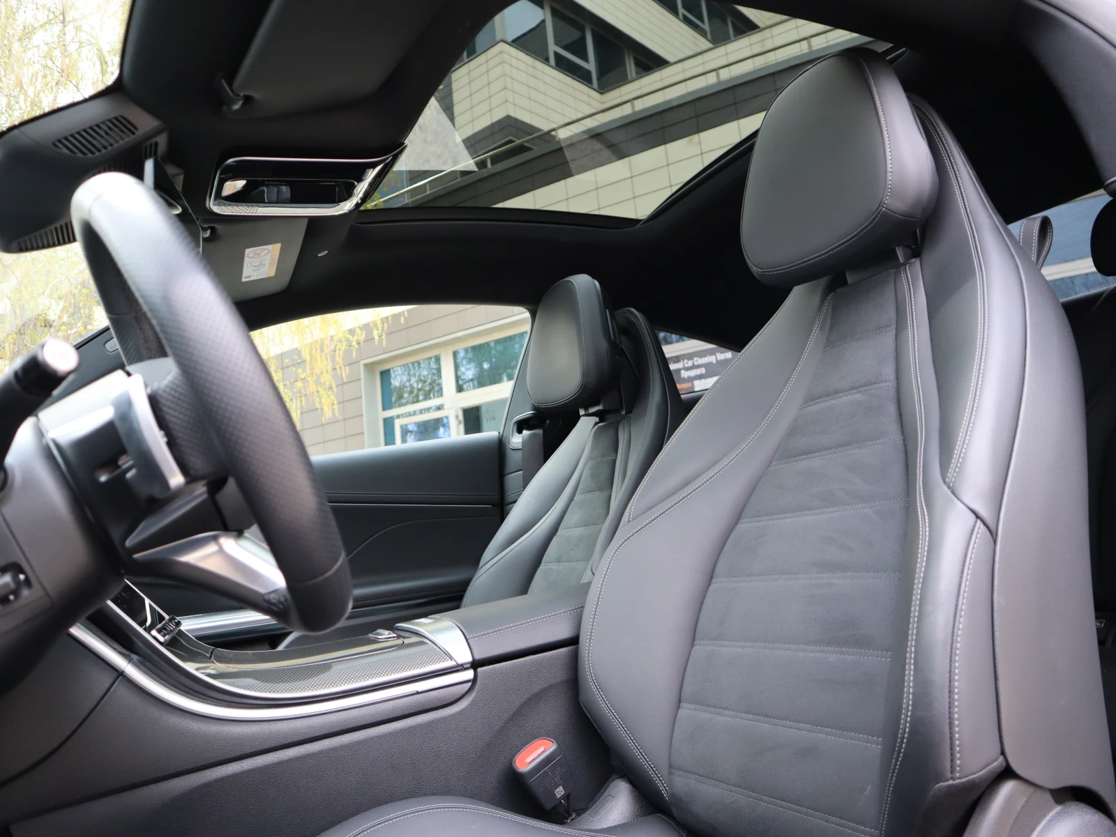 Mercedes-Benz CLE 300/4Matic/AMG Advance plus/Digital Light/Panorama - изображение 8