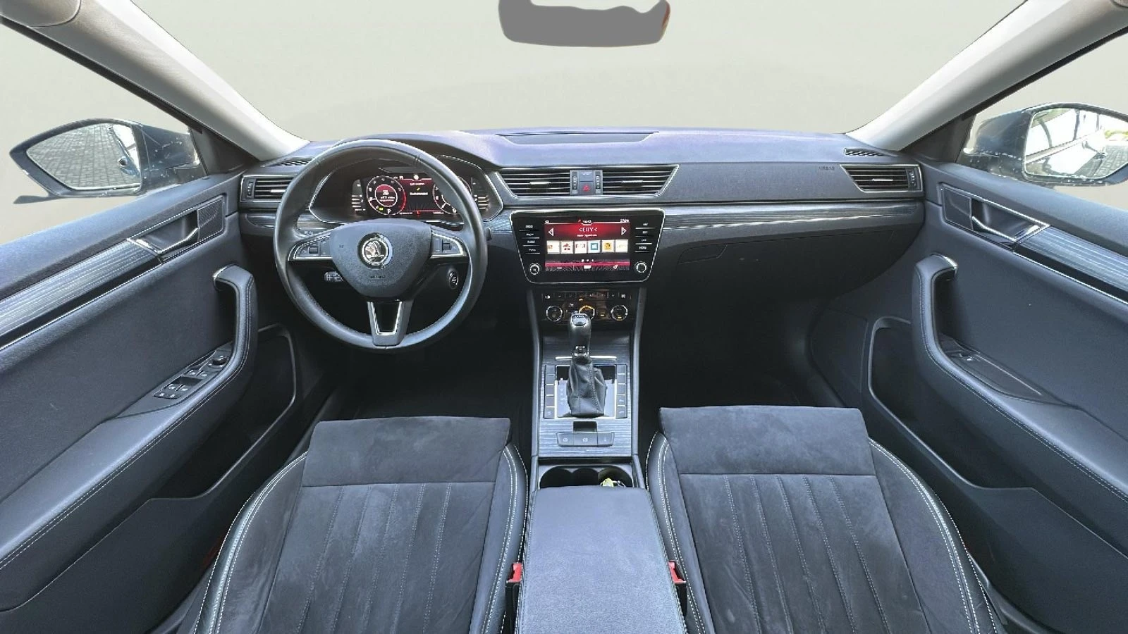 Skoda Superb 1.5 TSI - изображение 10