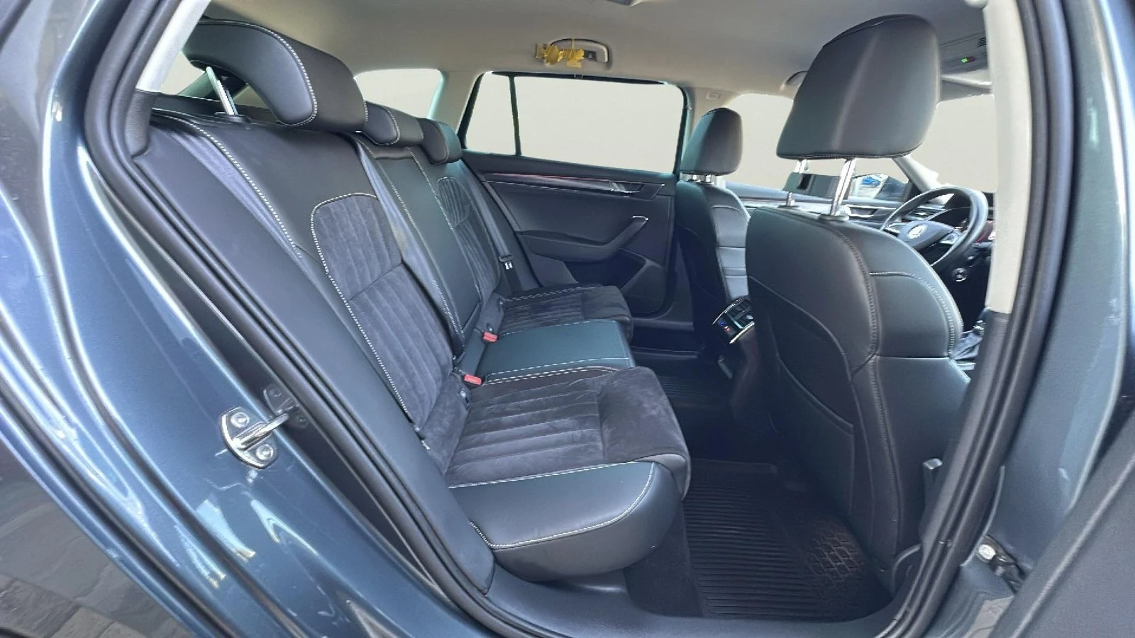 Skoda Superb 1.5 TSI | Mobile.bg   13