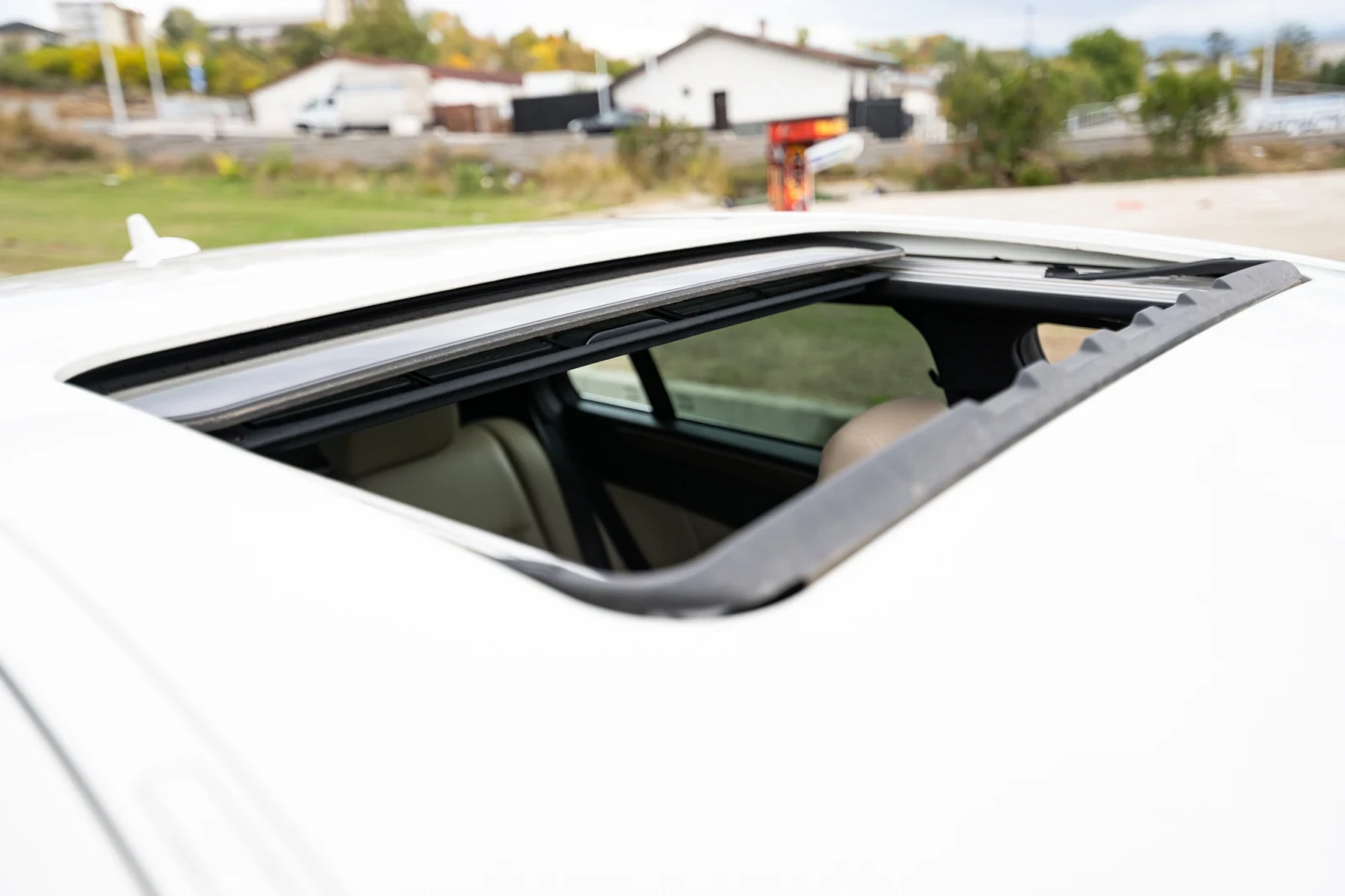 Mercedes-Benz E 300  4matic 3.5 W212 BlueEfficiency  | Mobile.bg � ����������� 16