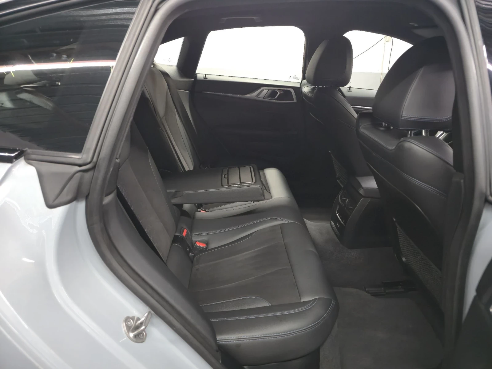 BMW i4 M50 544hp, снимка 13 - Автомобили и джипове - 53768008