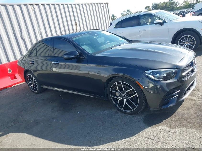 Mercedes-Benz E 350 2.0L I-4 DI, DOHC, VVT, TURBO, 255HP Rear Wheel, снимка 13 - Автомобили и джипове - 53830403