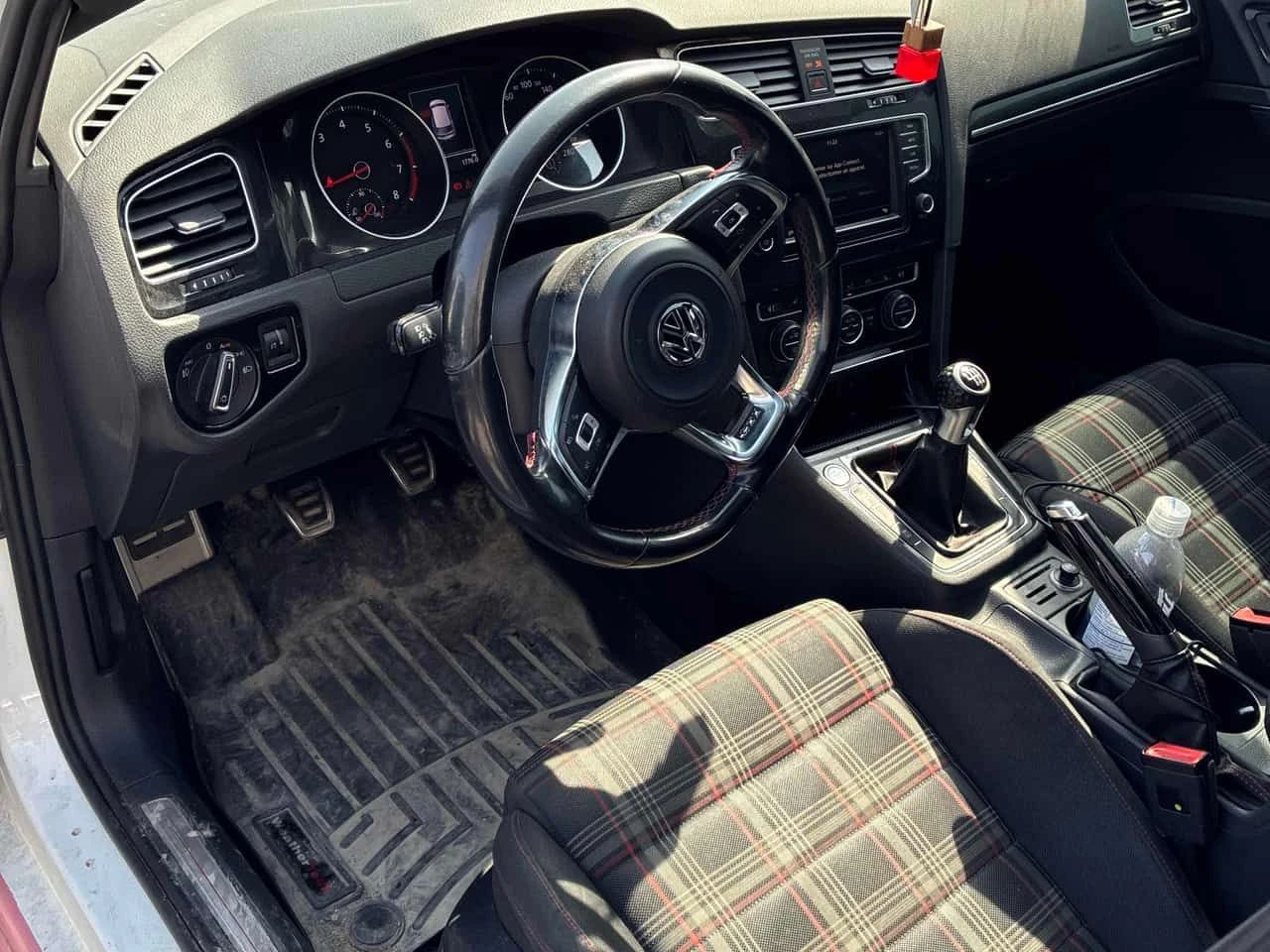 VW Golf GTI Autobahn/ШИБИДАХ/ПРЕДСТАВИТЕЛСТВО НА VW, снимка 7 - Автомобили и джипове - 54033775