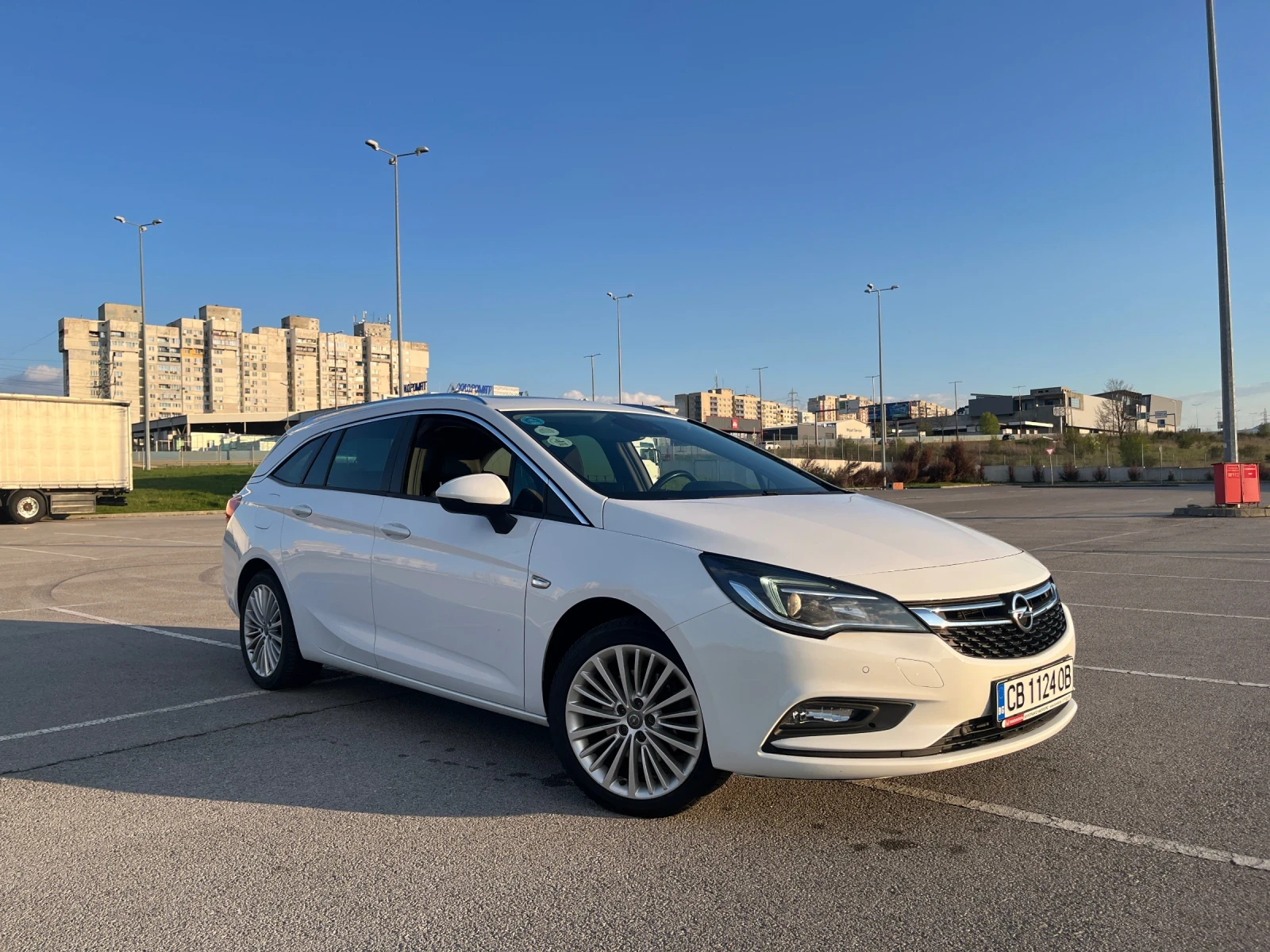 Opel Astra Sports Tourer 1.6 CDTI Сменена Верига