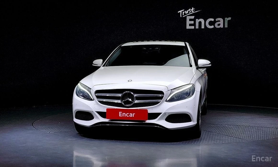 Mercedes-Benz C 220, снимка 3 - Автомобили и джипове - 54310697