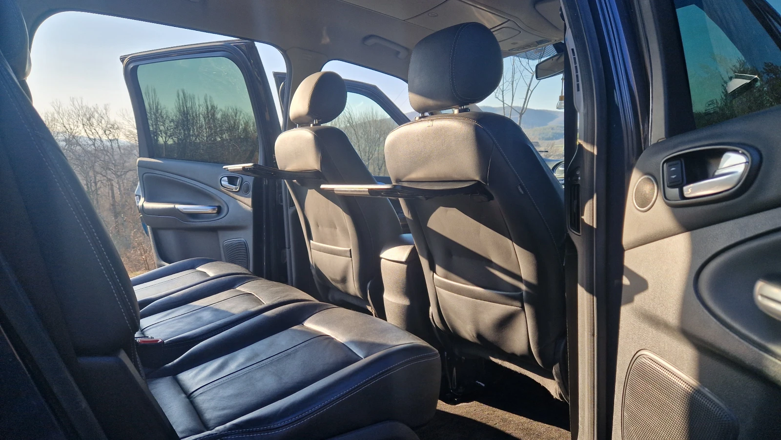 Ford Galaxy 2.0 TDCi 163 к.с. TITANIUM, Кожа Aвтоматик, 2011 , снимка 10 - Автомобили и джипове - 54373849