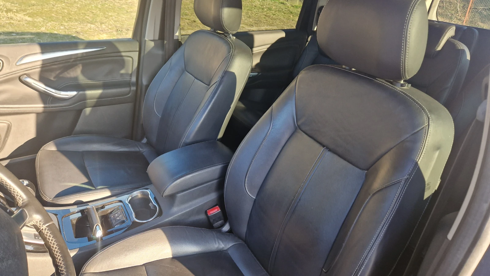 Ford Galaxy 2.0 TDCi 163 к.с. TITANIUM, Кожа Aвтоматик, 2011 , снимка 4 - Автомобили и джипове - 54373849