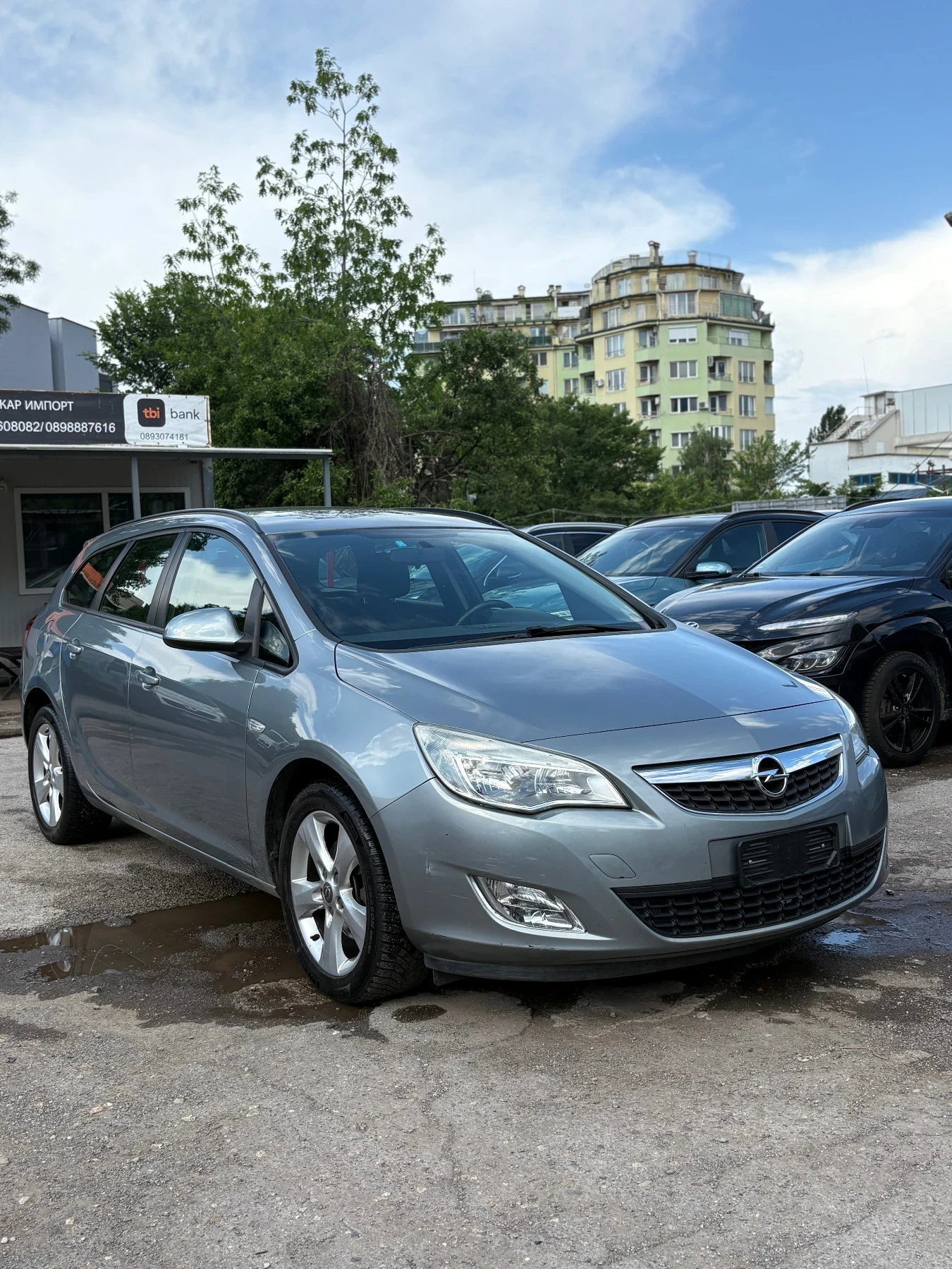 Opel Astra SPORTS TOURER, снимка 2 - Автомобили и джипове - 54766312