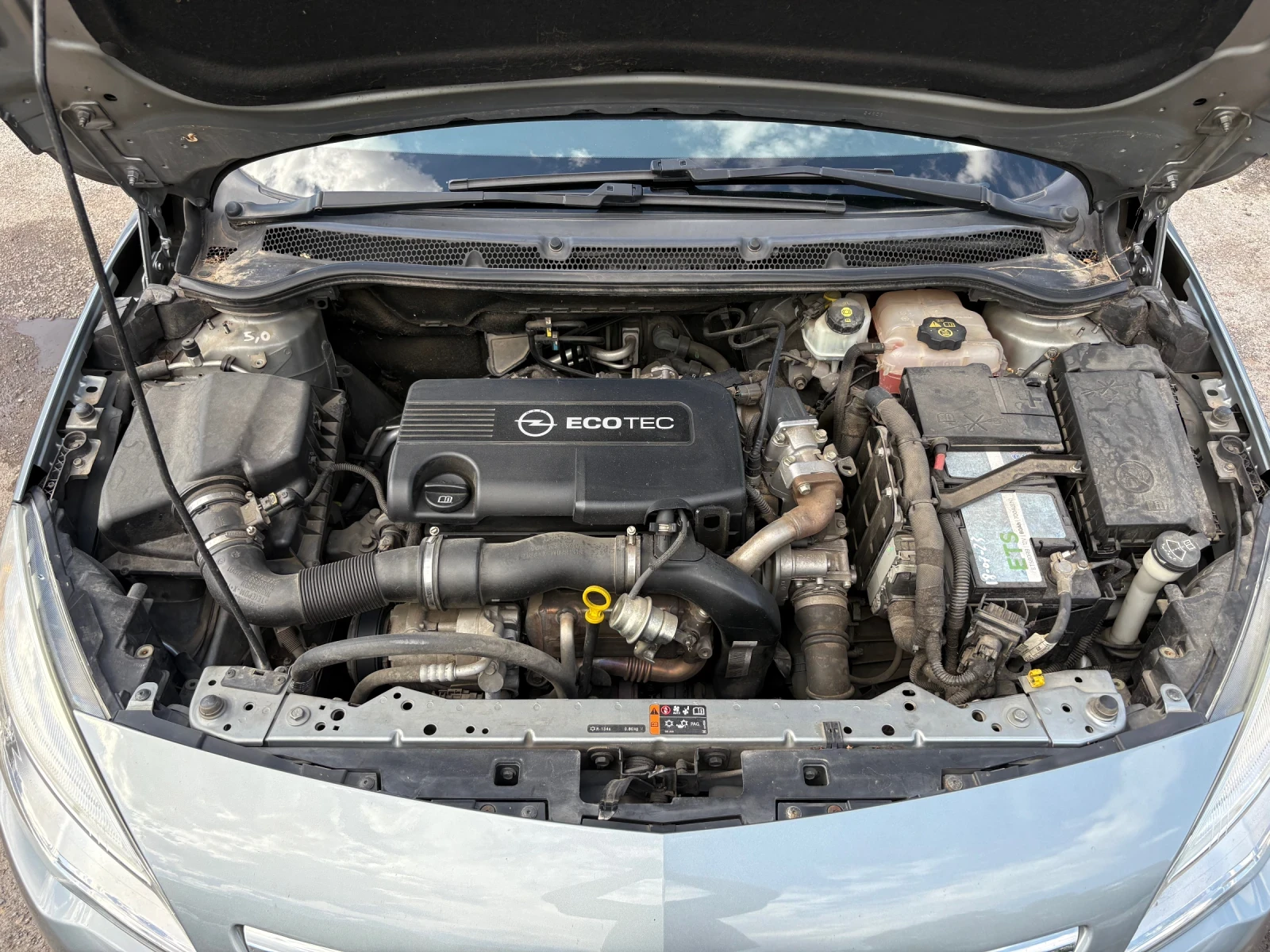 Opel Astra SPORTS TOURER, снимка 15 - Автомобили и джипове - 54766312