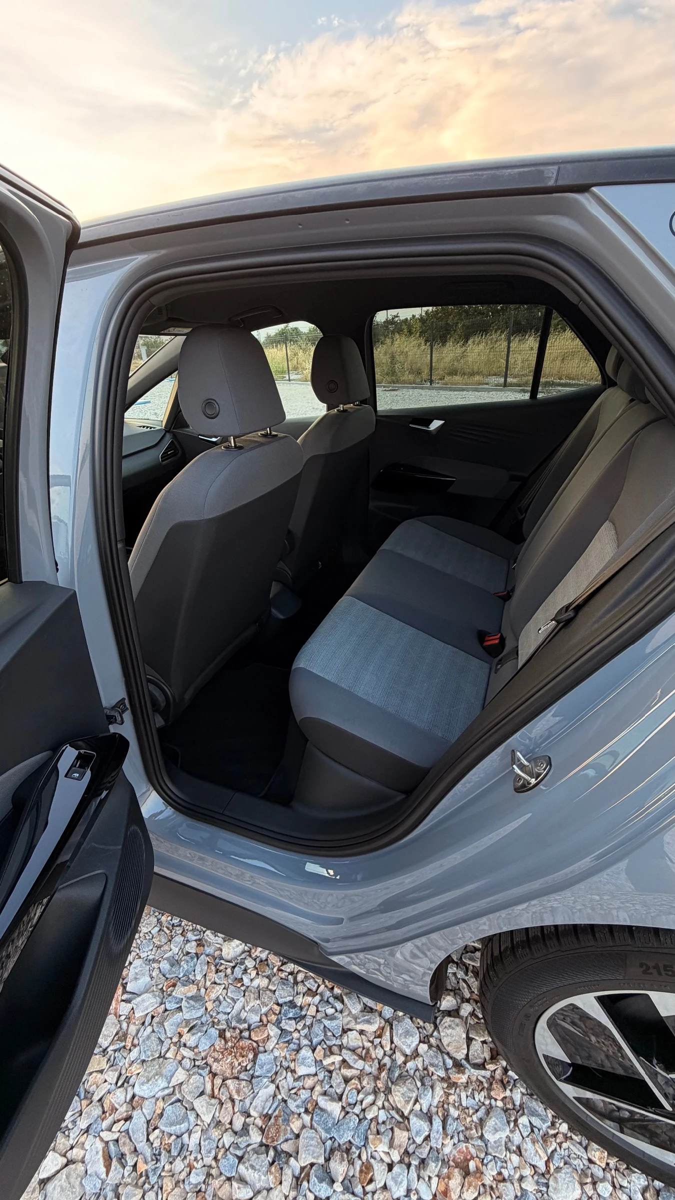 VW ID.3 PRO.ЛИЗИНГ 20% ПЪРВОНАЧАЛНА ВНОСКА, снимка 16 - Автомобили и джипове - 55391223
