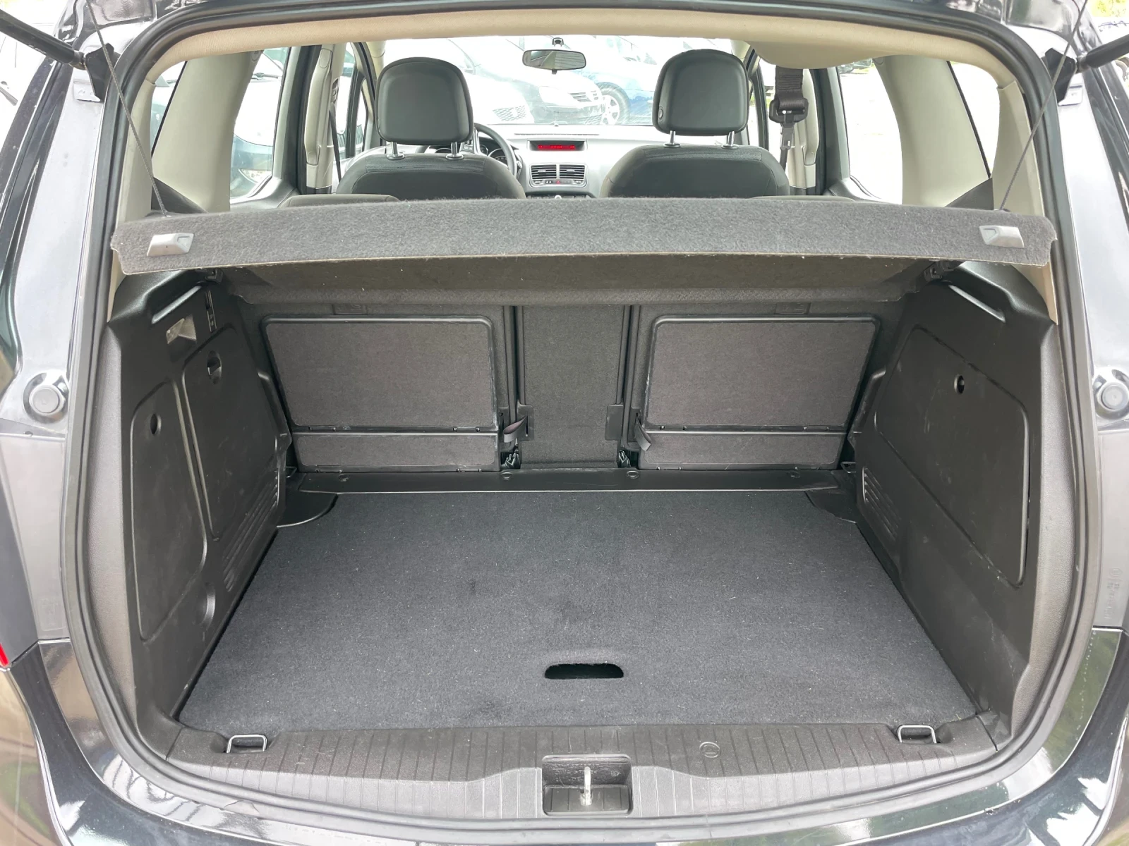 Opel Meriva 1.4 EU 6B ГАЗ FaceLift , снимка 6 - Автомобили и джипове - 55595674