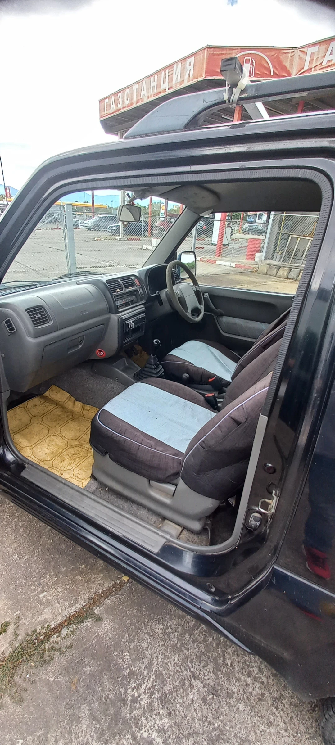 Suzuki Jimny, снимка 4 - Автомобили и джипове - 55997294