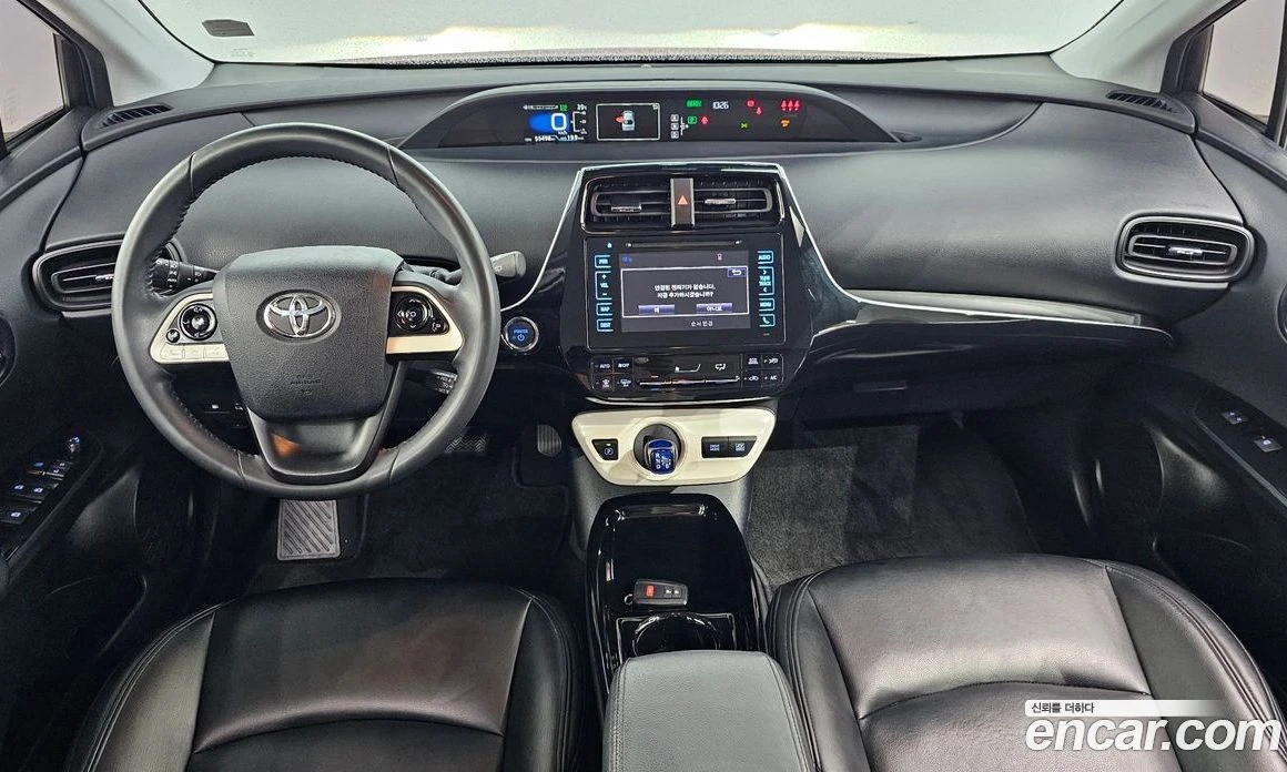 Toyota Prius 1.8 E, снимка 7 - Автомобили и джипове - 56123256
