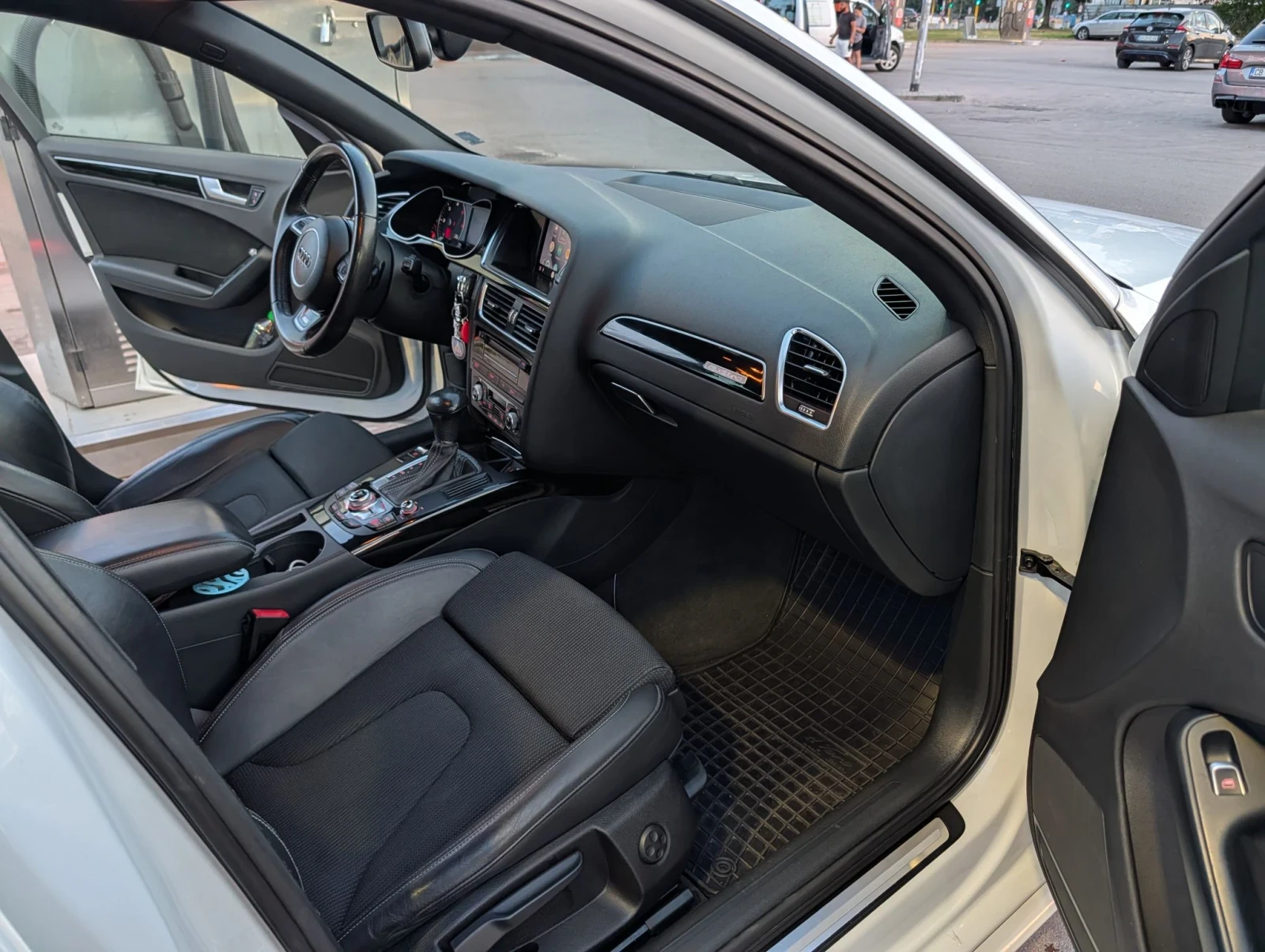 Audi A4 S line quattro CarPlay/Android Auto , снимка 13 - Автомобили и джипове - 56167096