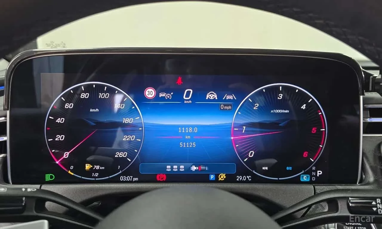 Mercedes-Benz E 220 E220d 4MATIC Exclusive, снимка 8 - Автомобили и джипове - 56239131