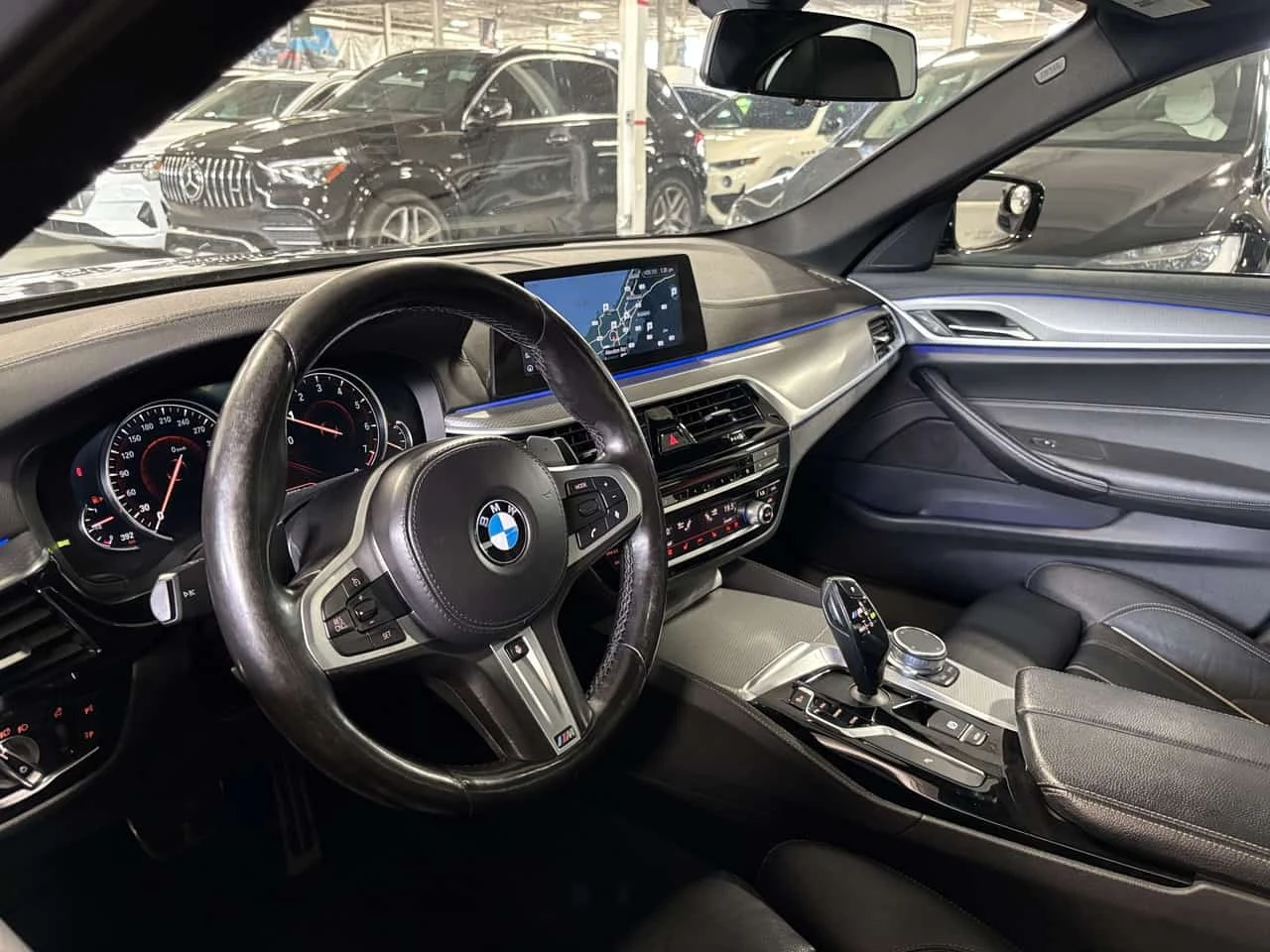 BMW 540 * 540i 540i xDrive| AWD| MPKG| NAV| AMBIENT| LEATH | Mobile.bg � ����������� 16