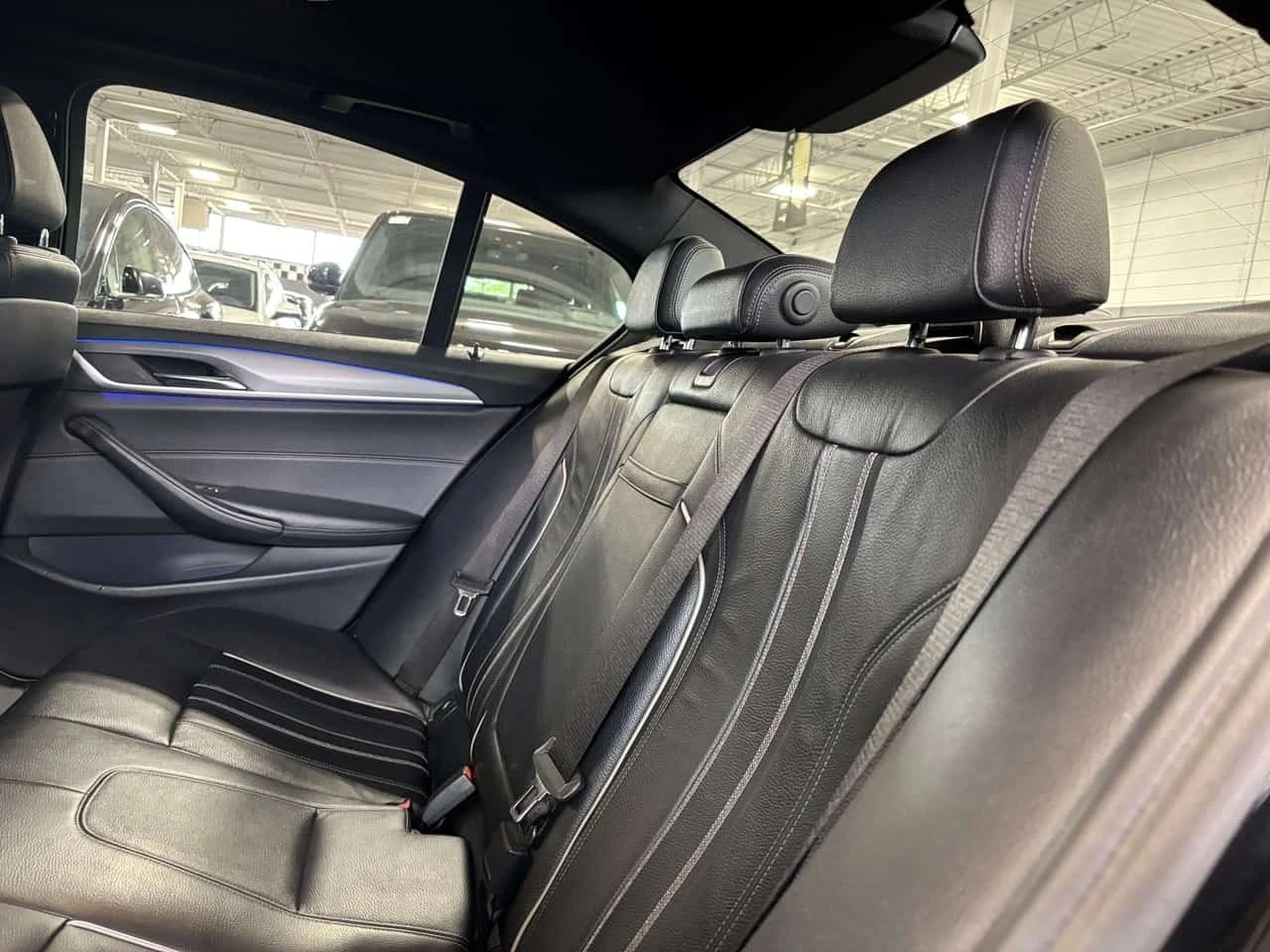 BMW 540 * 540i 540i xDrive| AWD| MPKG| NAV| AMBIENT| LEATH | Mobile.bg � ����������� 9