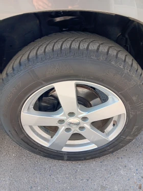 Suzuki Grand vitara 2.0-������-140�.�.-�����������-4?4-�����-�����-NAV | Mobile.bg � ����� ������ 17