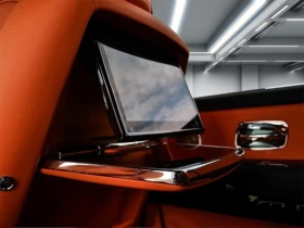 Rolls-Royce Cullinan = NEW = Shooting Star Roof Гаранция - 491750 € / 961779.40 лв. - 55950590 14