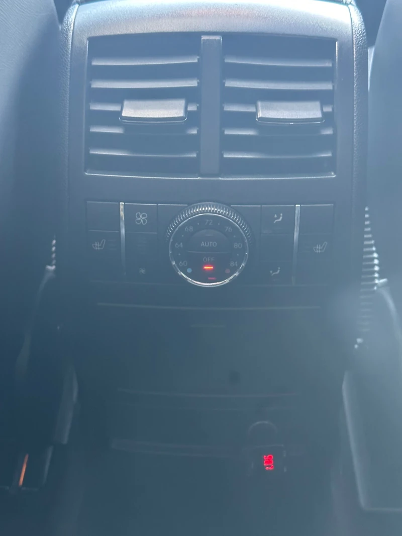 Mercedes-Benz ML 63 AMG TOP* СМЕНЕНА ВЕРИГА* , снимка 9 - Автомобили и джипове - 52449308