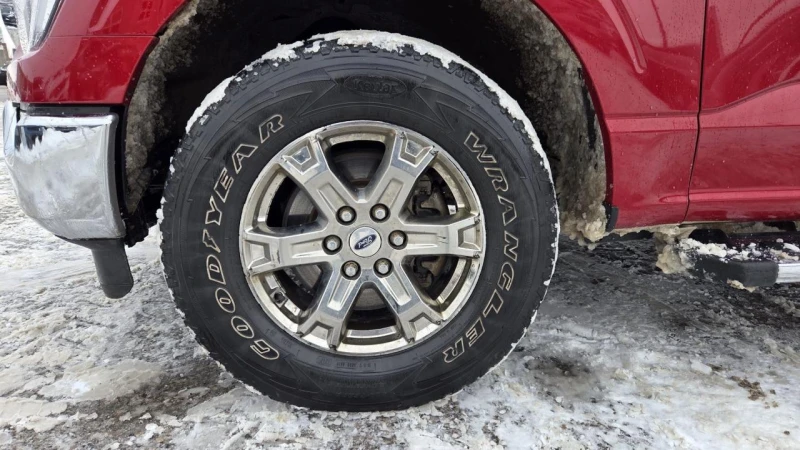 Ford F150 XLT, 4X4, SUPERCREW, 5.5FT BOX, NAVI, Flex Fuel, снимка 9 - Автомобили и джипове - 53156588