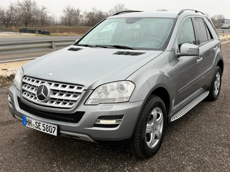 Mercedes-Benz ML 350 Keyless Go / DISTRONIC / PODGREV / BLIND ASISST, снимка 3 - Автомобили и джипове - 53297998