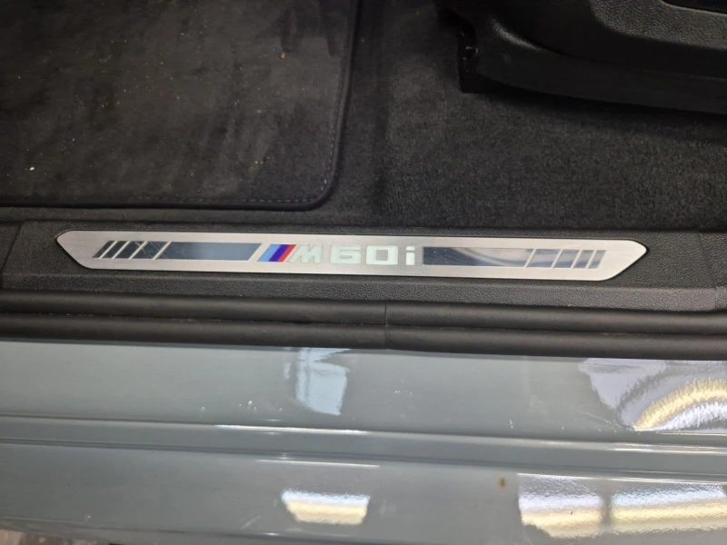 BMW X6 M60i/xDrive/SHADOW/PANO/B&W/360/LED/, снимка 8 - Автомобили и джипове - 53562507