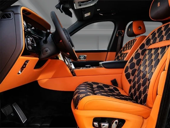 Rolls-Royce Cullinan = NEW = Shooting Star Roof Гаранция, снимка 6 - Автомобили и джипове - 55089320