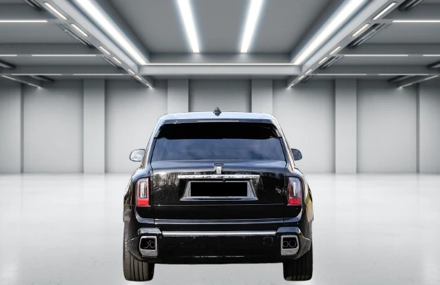Rolls-Royce Cullinan = NEW = Shooting Star Roof Гаранция, снимка 2 - Автомобили и джипове - 55089320
