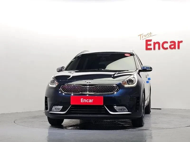 Kia Niro, снимка 3 - Автомобили и джипове - 56727327