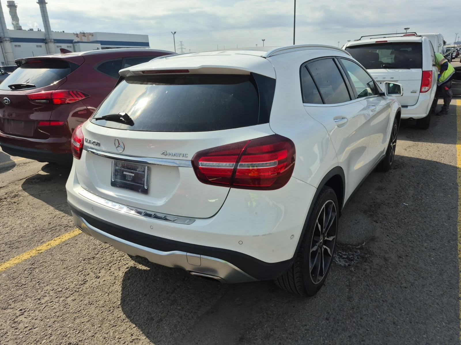 Mercedes-Benz GLA 250 * АВТОКРЕДИТ* * ЦЕНА ДО БЪЛГАРИЯ*  - изображение 3