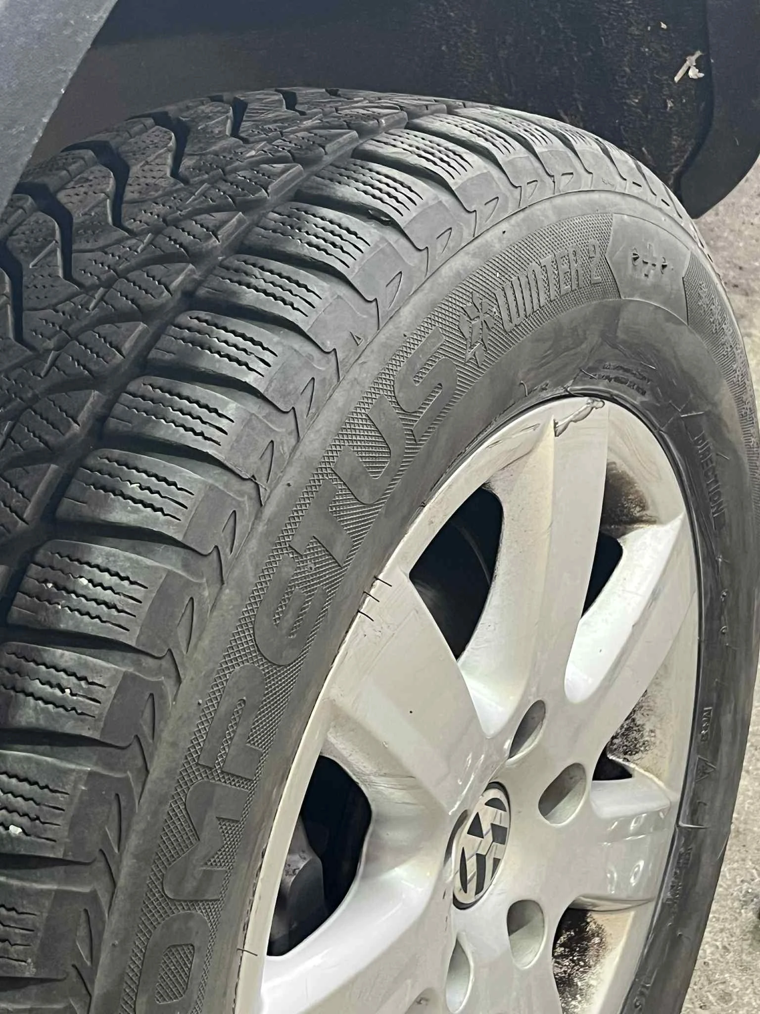 VW Touareg  - изображение 8