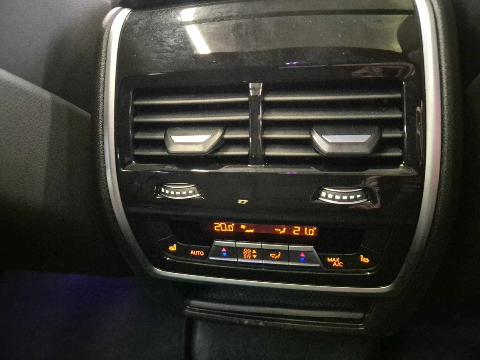 BMW X6 M60i/xDrive/SHADOW/PANO/B&W/360/LED/ | Mobile.bg � ����������� 17