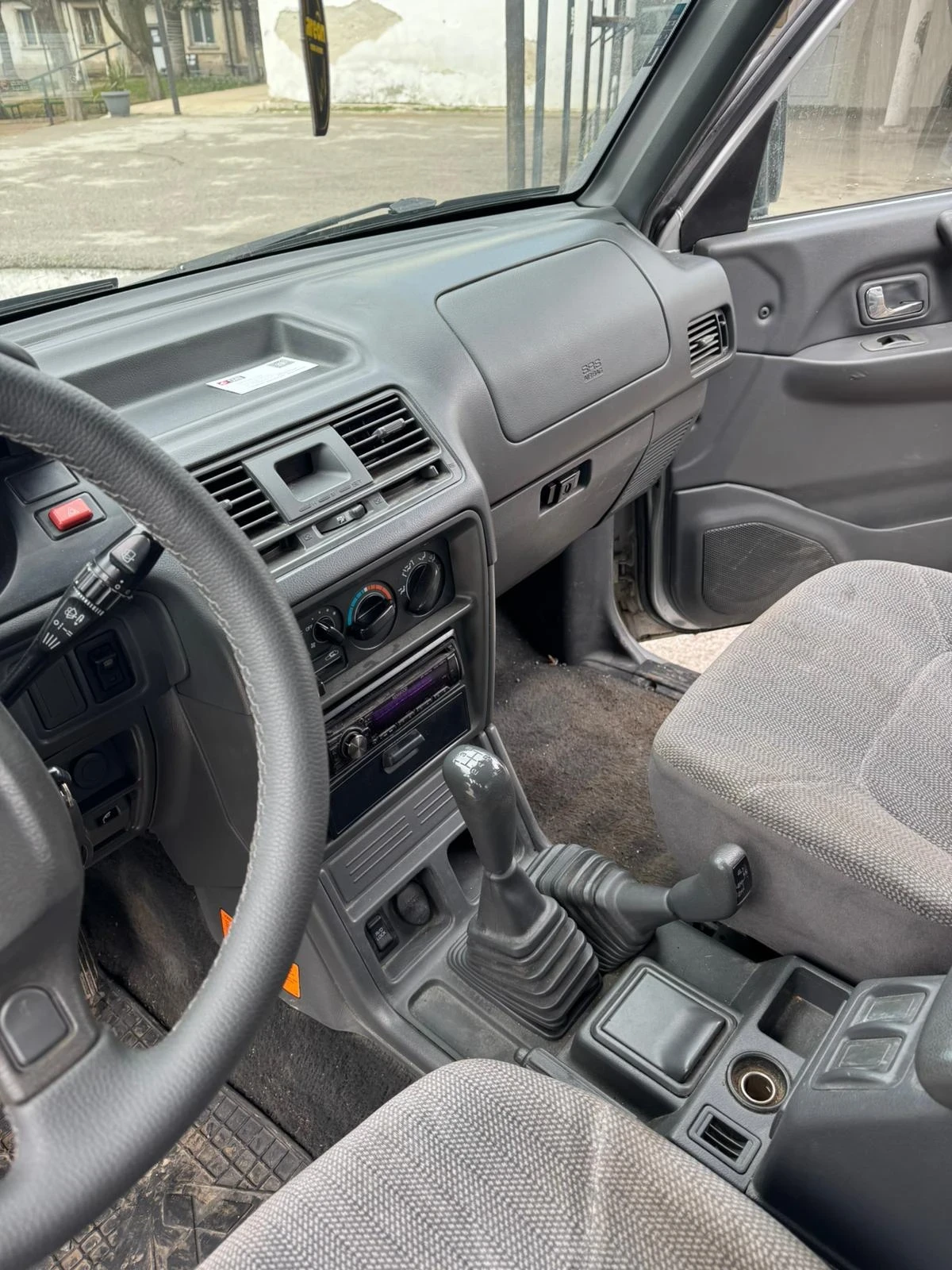 Mitsubishi Pajero 2.5 TDi, снимка 11 - Автомобили и джипове - 54007980