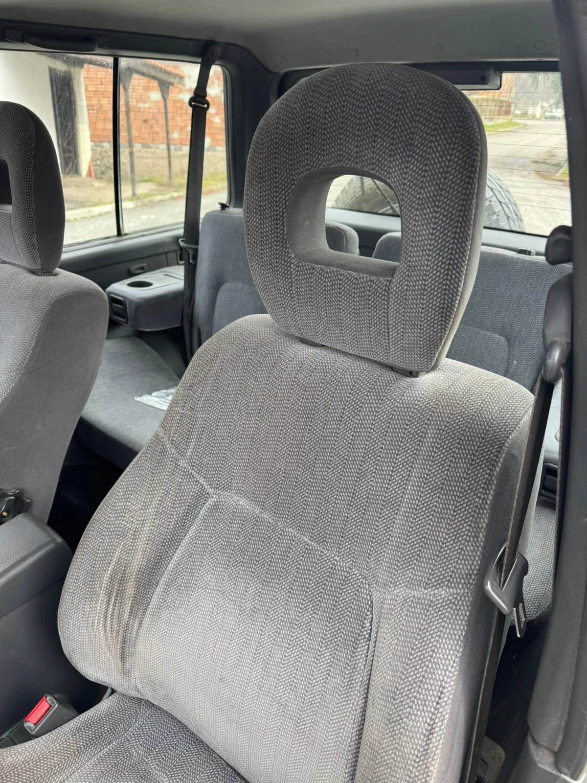 Mitsubishi Pajero 2.5 TDi, снимка 10 - Автомобили и джипове - 54007980