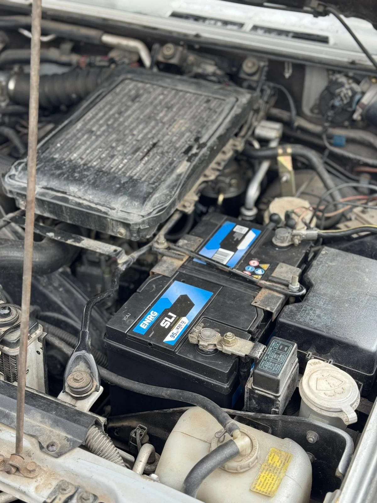 Mitsubishi Pajero 2.5 TDi, снимка 17 - Автомобили и джипове - 54007980