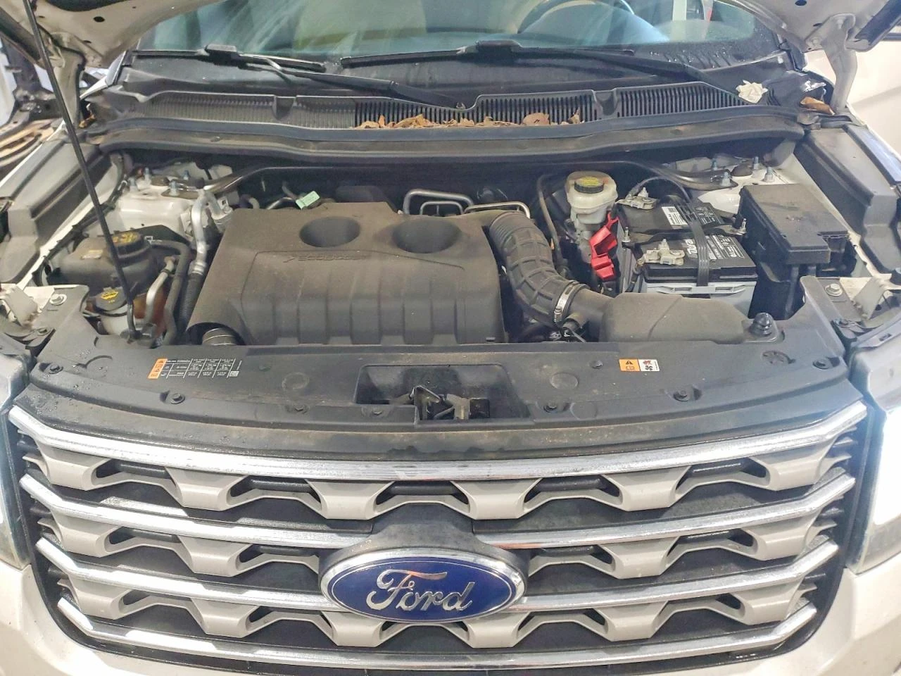 Ford Explorer 2.3l Xlt, снимка 12 - Автомобили и джипове - 54089226