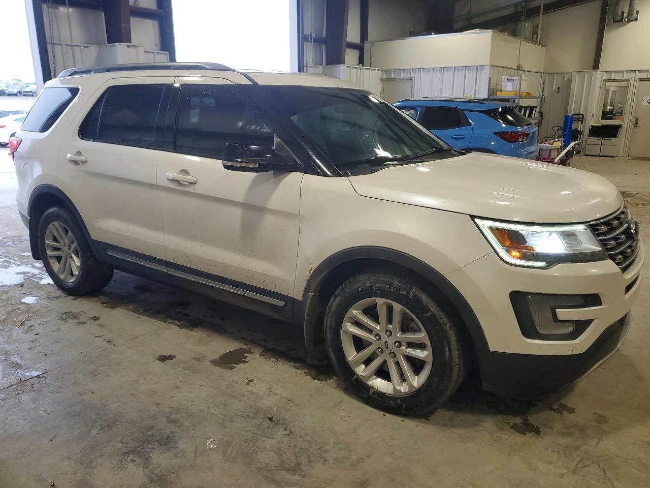Ford Explorer 2.3l Xlt, снимка 4 - Автомобили и джипове - 54089226