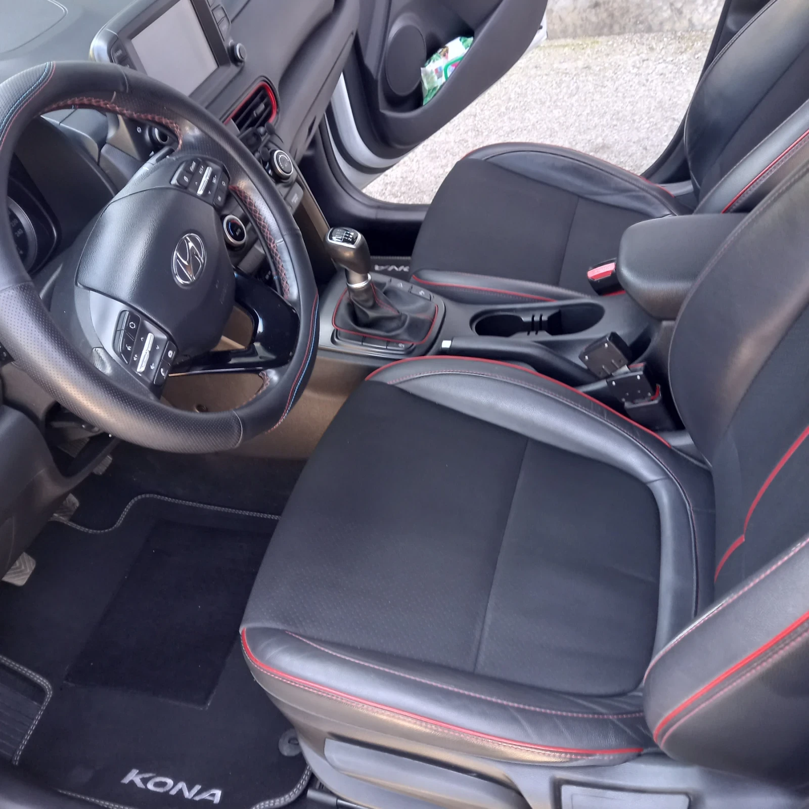 Hyundai Kona 1.6 CRDI 85KW , снимка 7 - Автомобили и джипове - 54437211