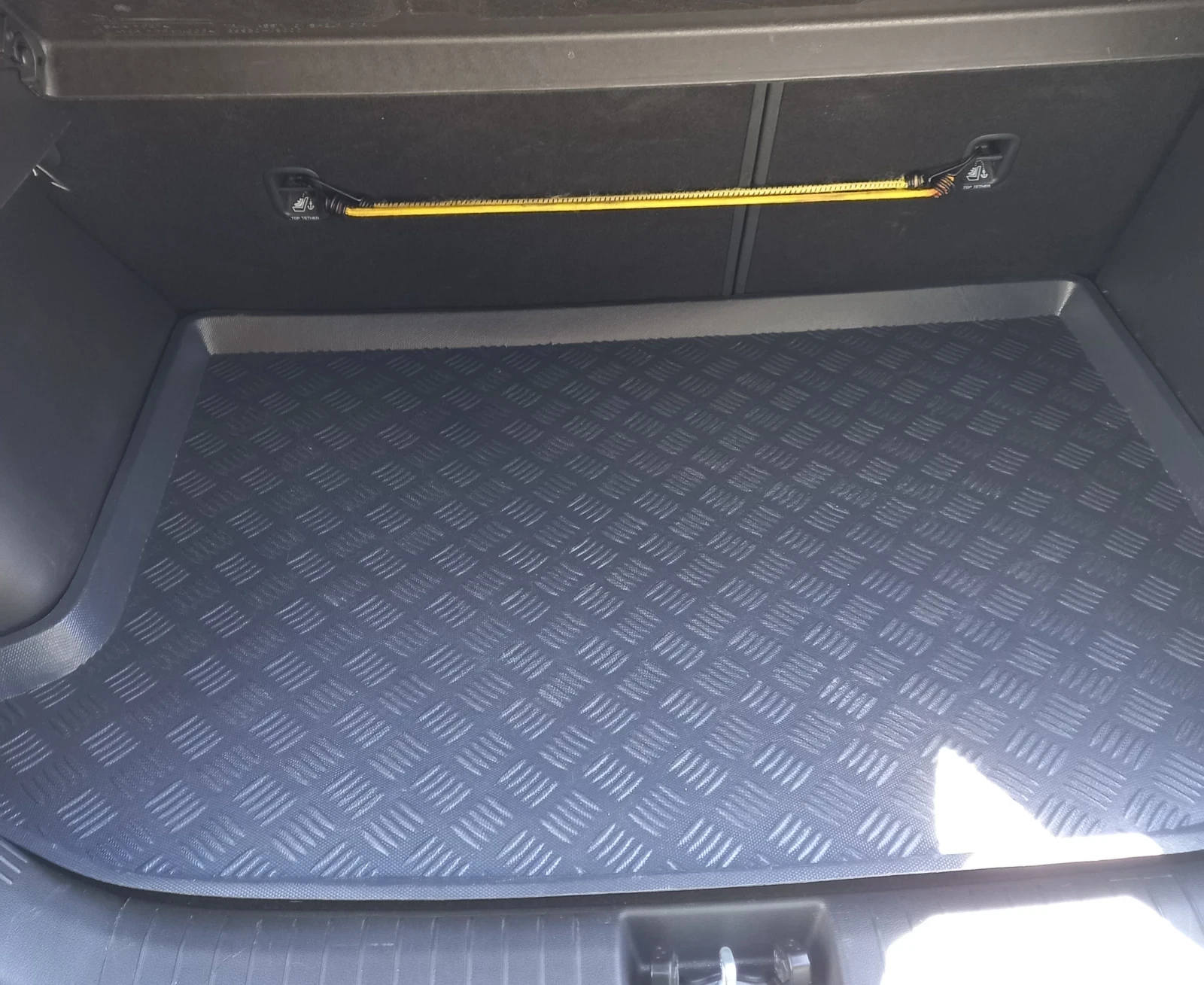 Hyundai Kona 1.6 CRDI 85KW , снимка 13 - Автомобили и джипове - 54437211