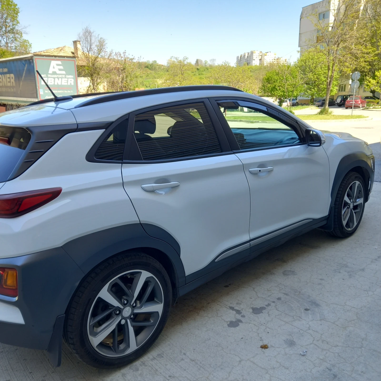 Hyundai Kona 1.6 CRDI 85KW , снимка 11 - Автомобили и джипове - 54437211