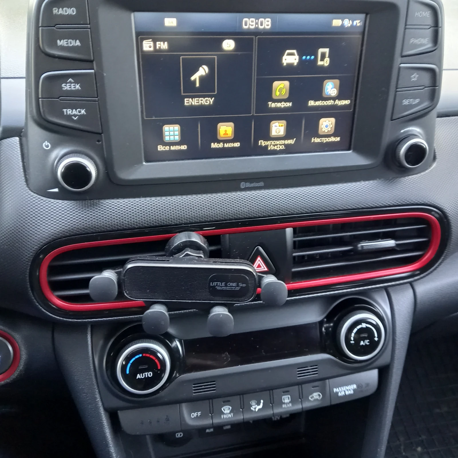Hyundai Kona 1.6 CRDI 85KW , снимка 17 - Автомобили и джипове - 54437211