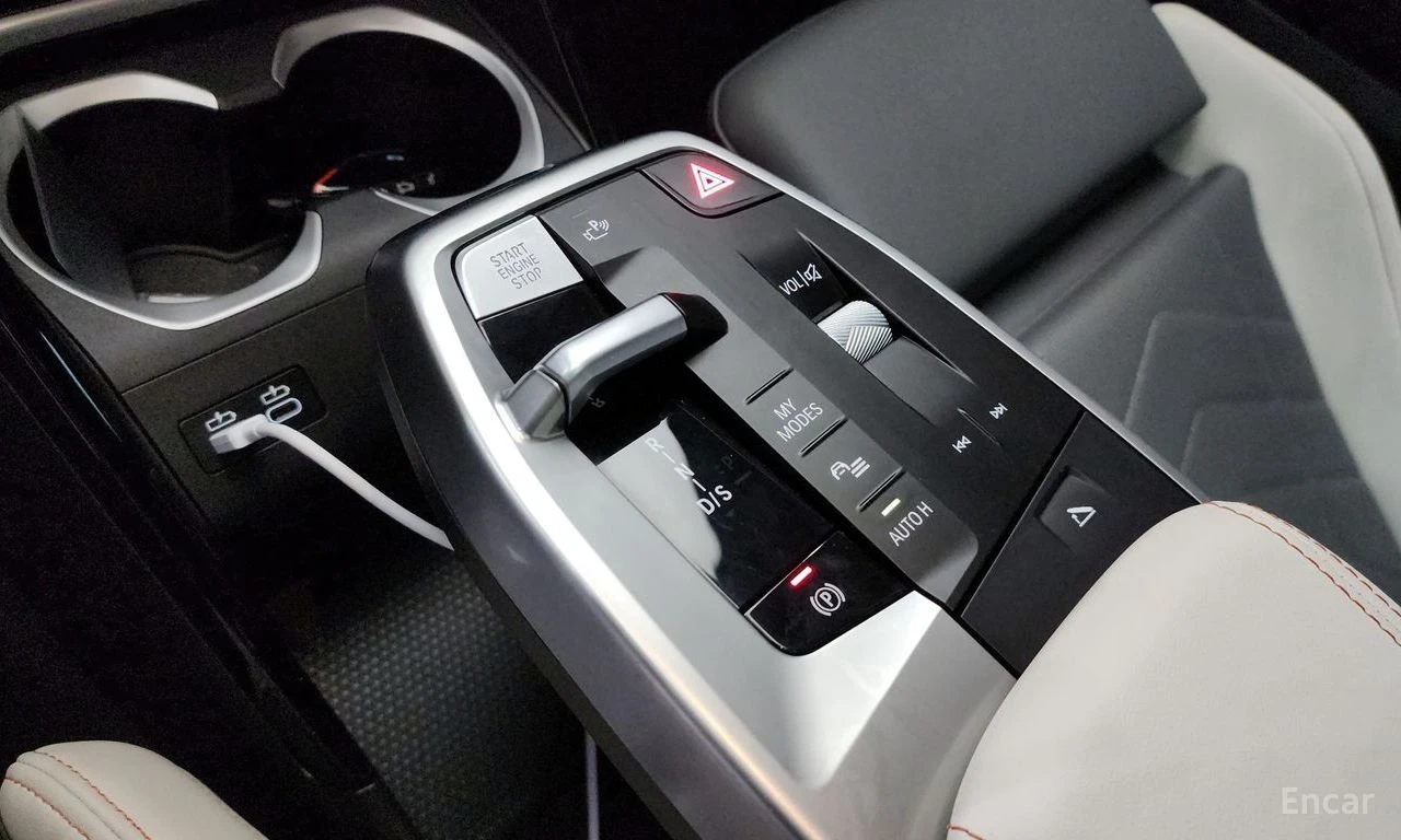 BMW X2 M35i* HARMON* KARDON* ХЕДЪП* 360КАМЕРА* , снимка 10 - Автомобили и джипове - 54932927