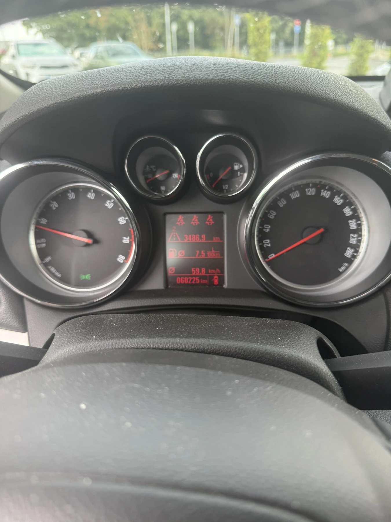 Opel Mokka, снимка 13 - Автомобили и джипове - 55423351