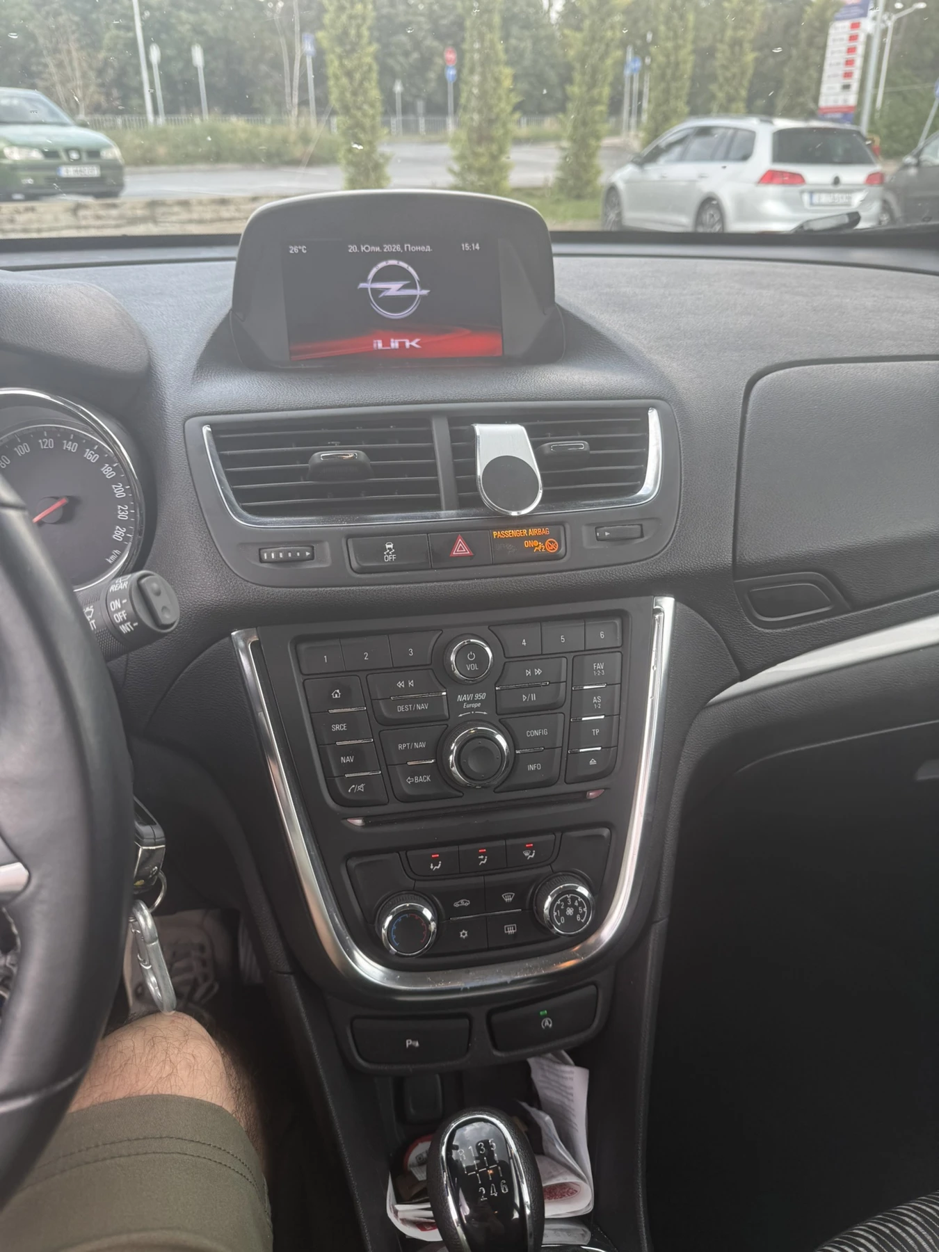 Opel Mokka, снимка 14 - Автомобили и джипове - 55423351