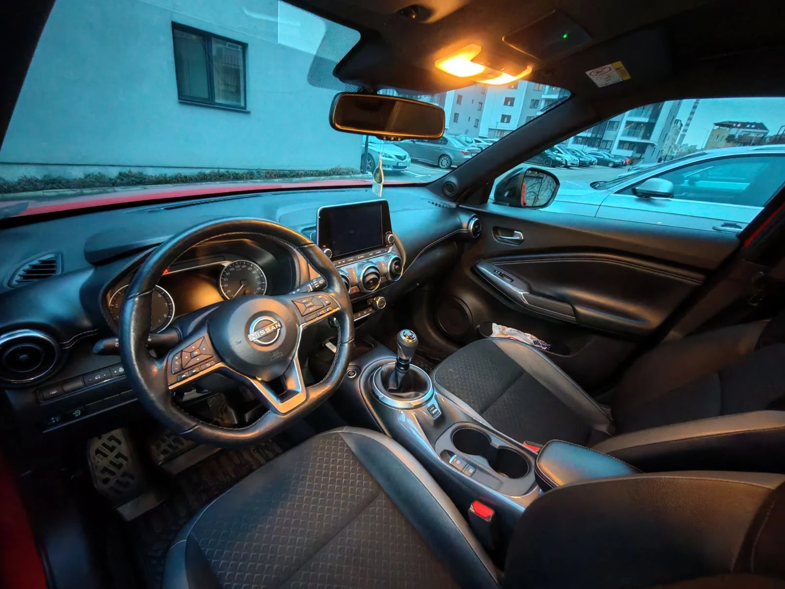 Nissan Juke N-CONNEKTA, снимка 6 - Автомобили и джипове - 55852167