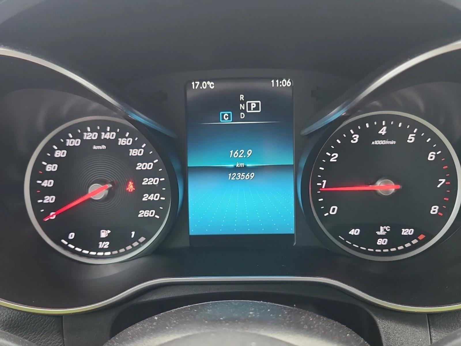 Mercedes-Benz GLC 300 COUPE * BURMESTER * CARFAX * , снимка 8 - Автомобили и джипове - 56023369